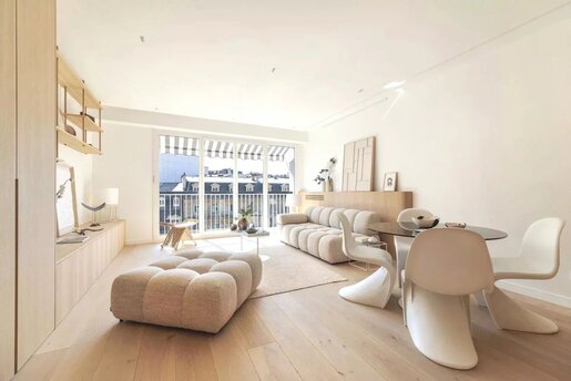 Appartement 3 pièces 80 m² · à Paris 8ème · 80 m² · 2 750 000 €
