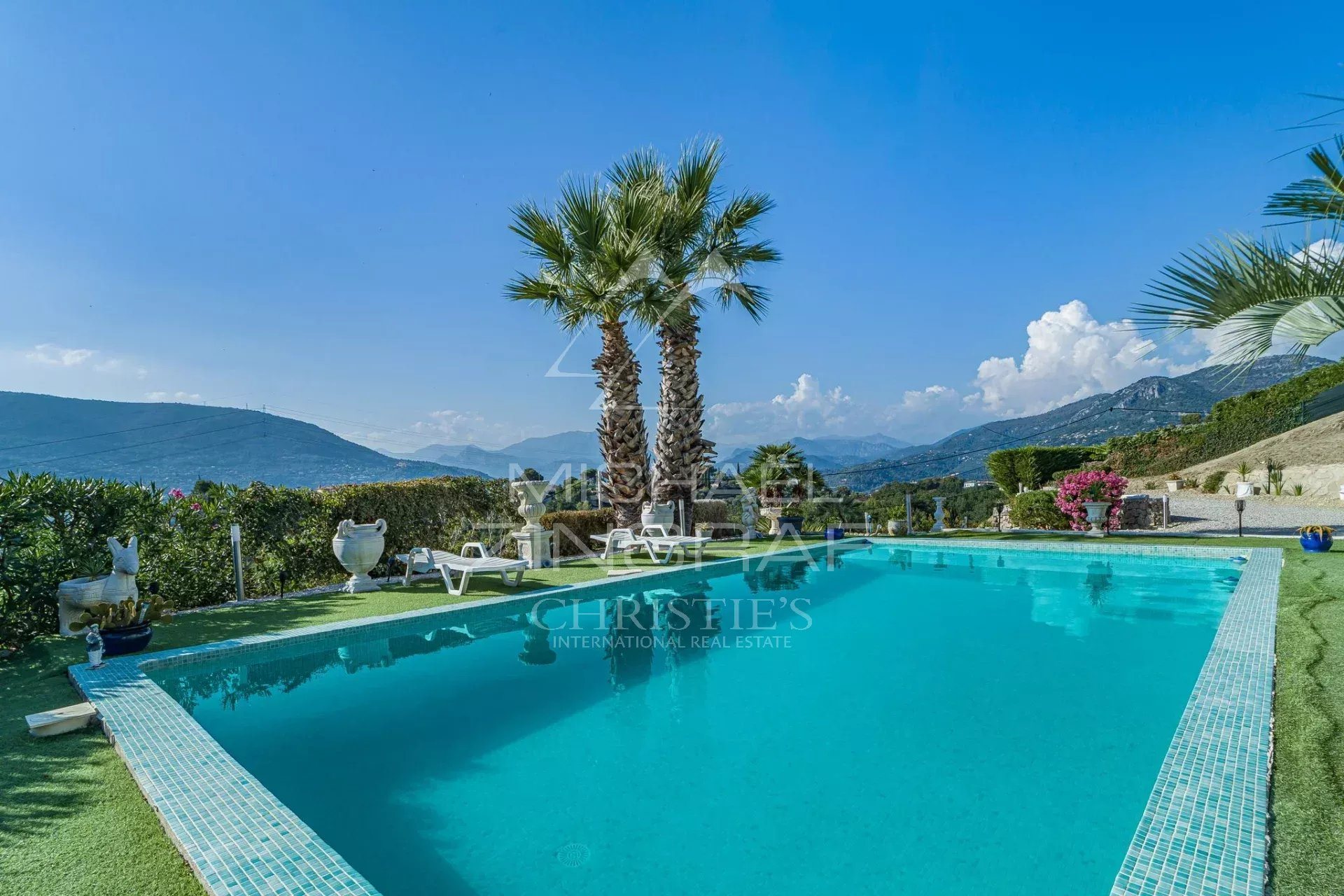 Maison à vendre, 332m², Colomars