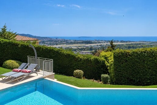 Maison 6 pièces 211 m² · à Mandelieu-la-Napoule · 211 m² · 1 990 000 €