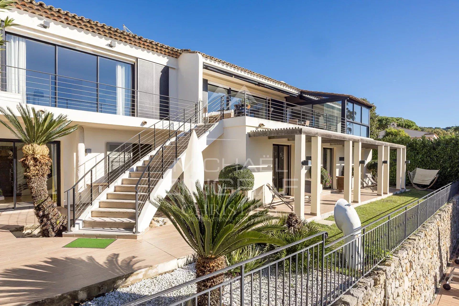 Maison à vendre, 451m², Le Cannet