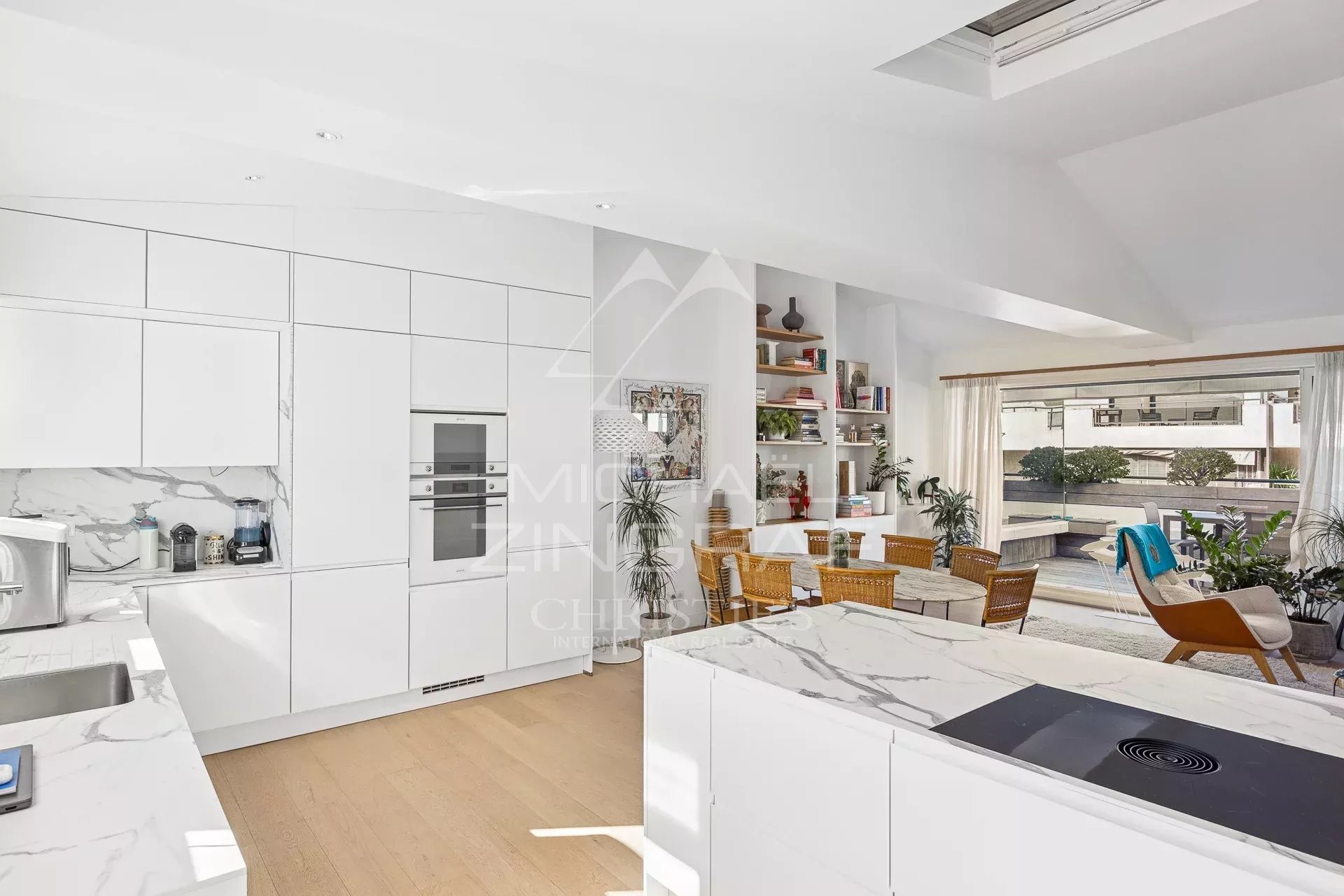Appartement – Cannes - Plus