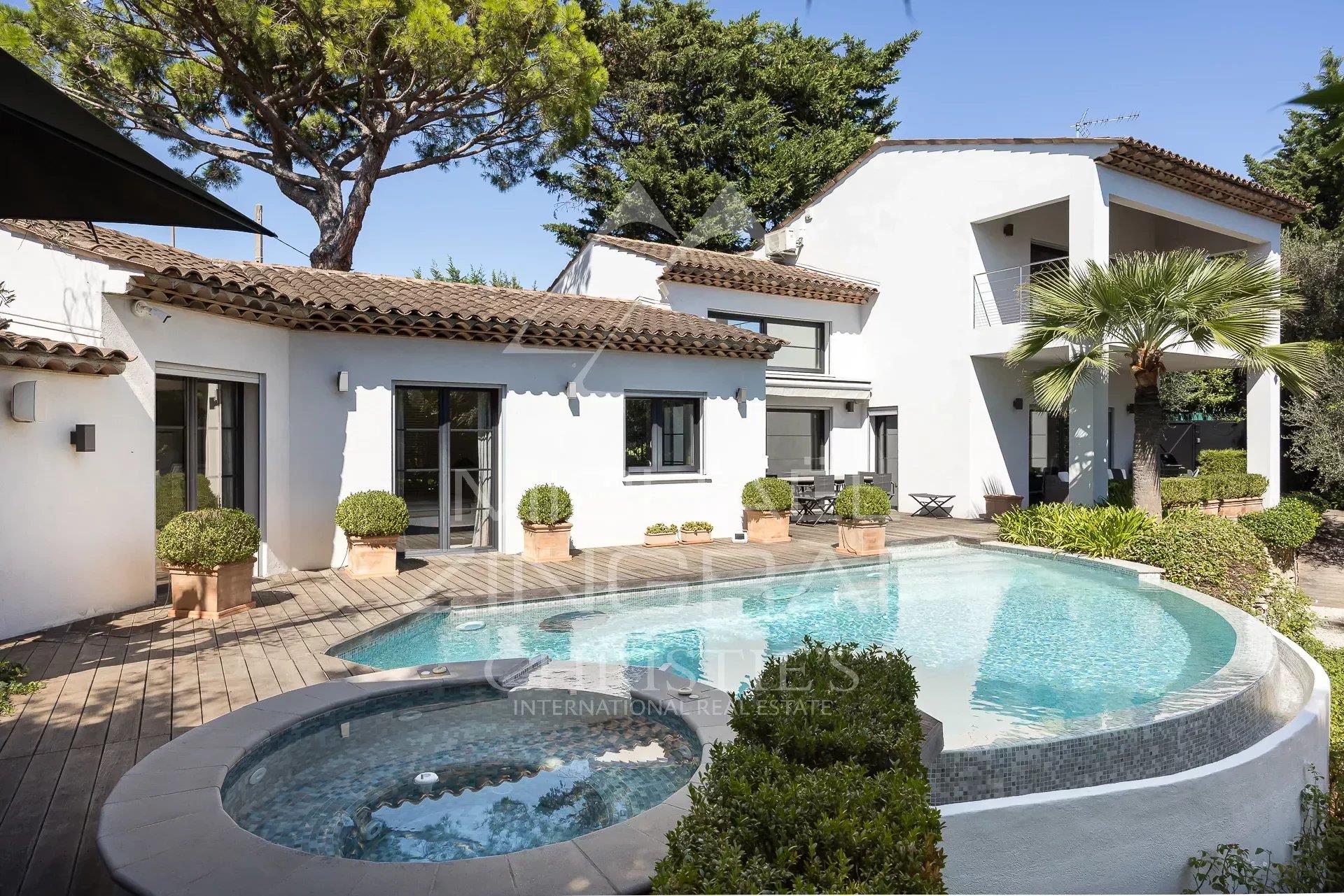 Maison à vendre, 280m², Le Cannet