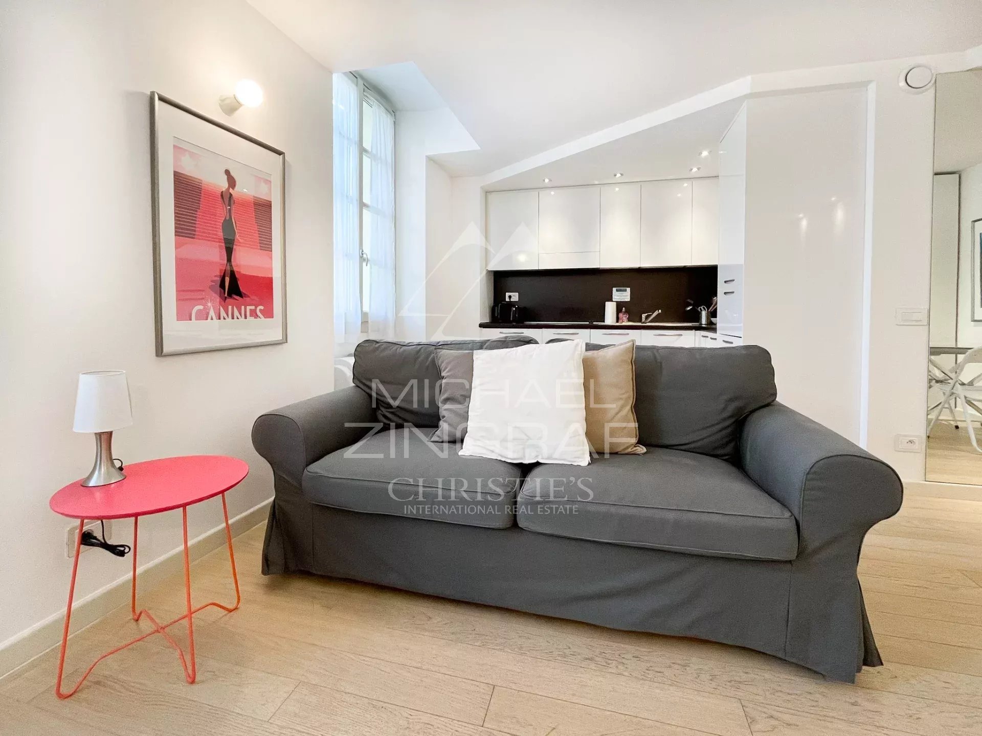 Appartement – Cannes - Plus