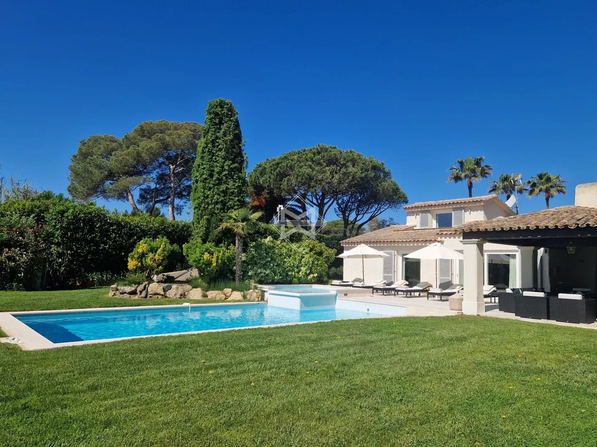 Maison à vendre, 200m², Saint-Tropez