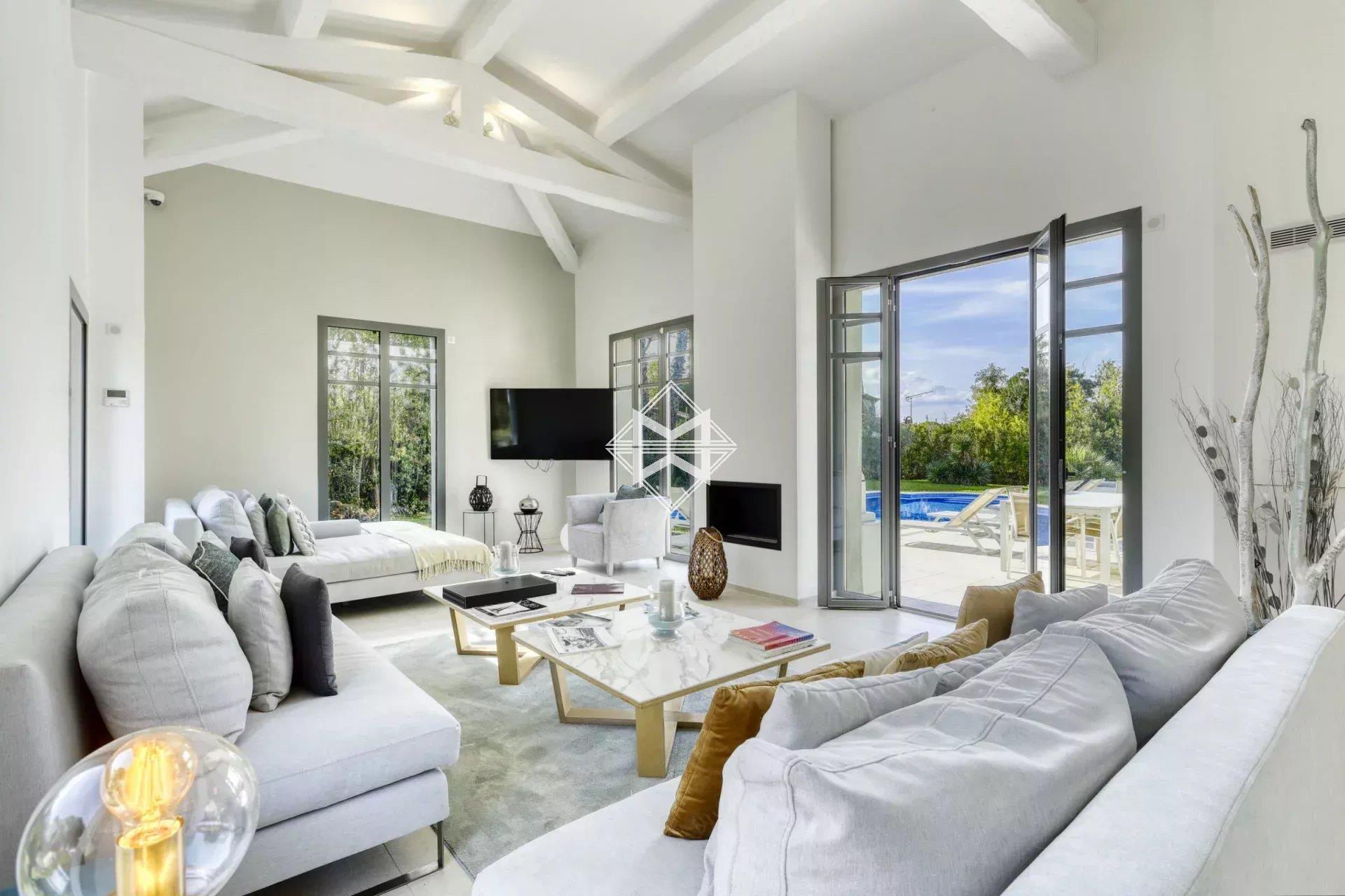 Maison à vendre, 235m², Saint-Tropez