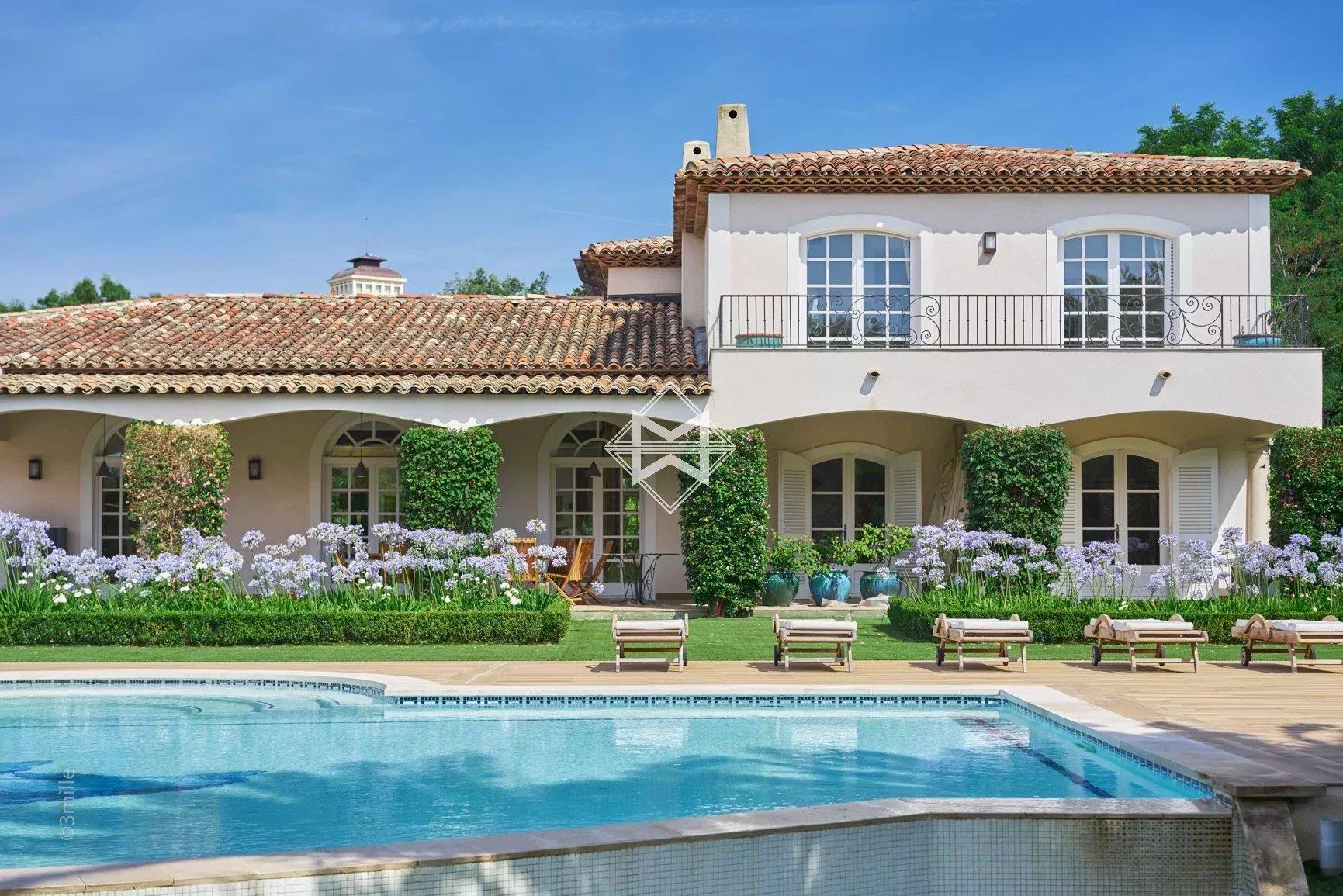 Maison à vendre, 900m², Saint-Tropez