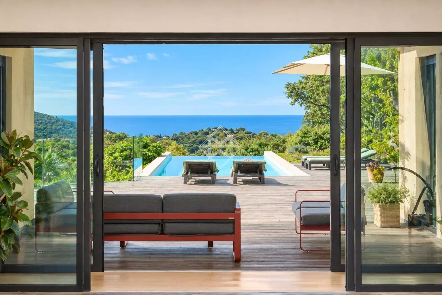 Maison à vendre, 330m², La Croix-Valmer