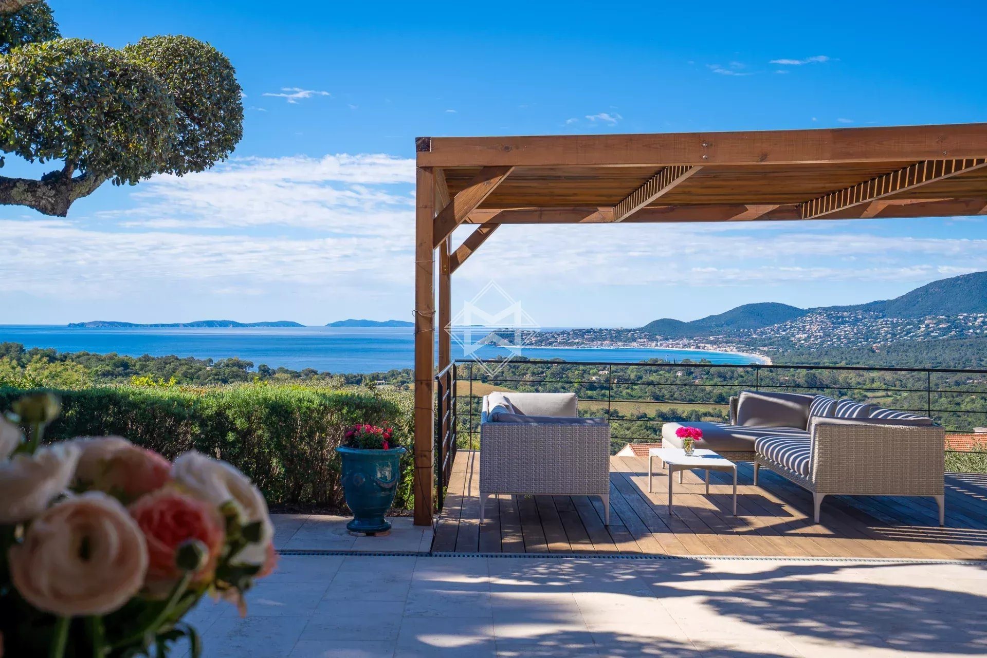 Maison à vendre, 220m², La Croix-Valmer