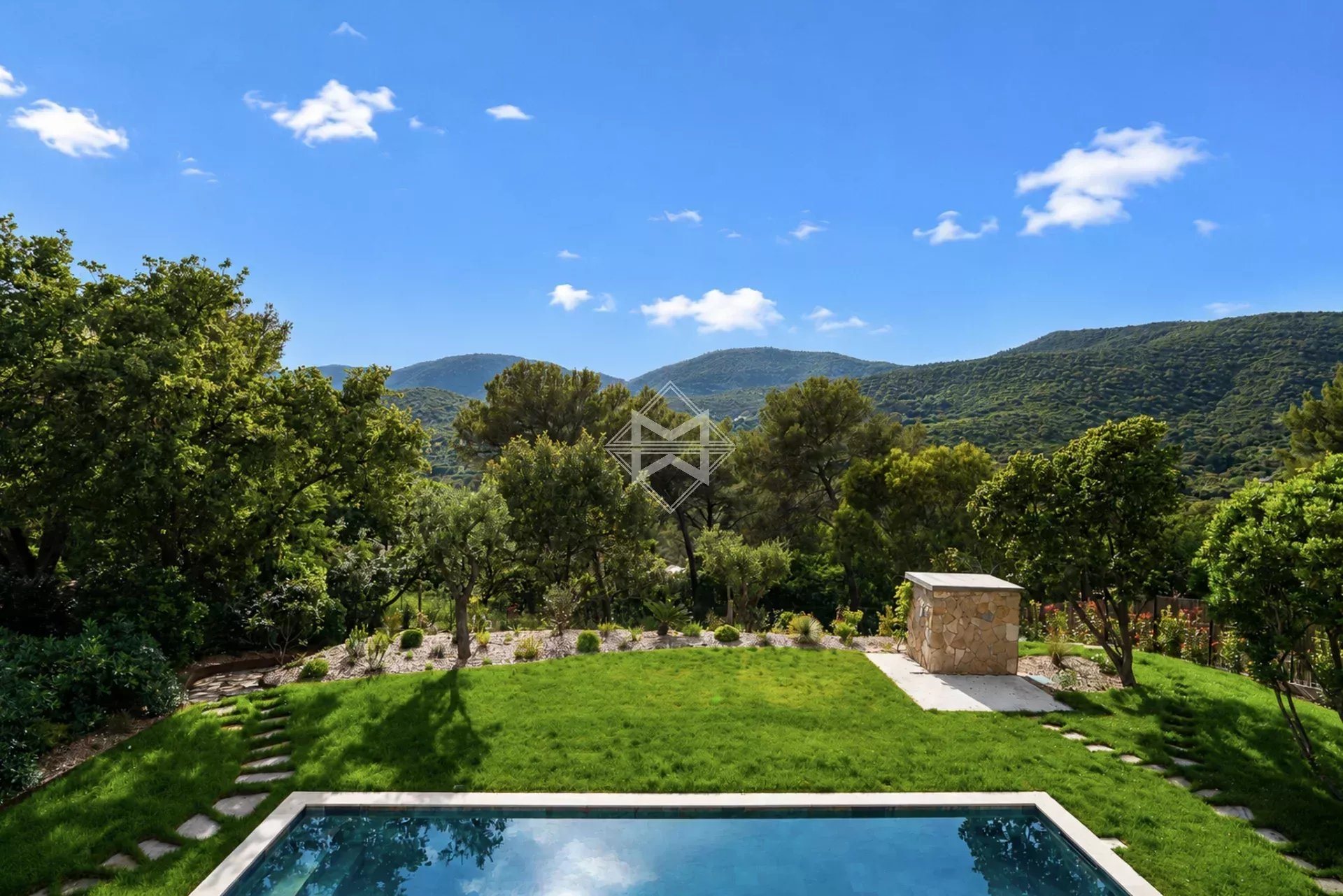 Maison à vendre, 155m², La Croix-Valmer