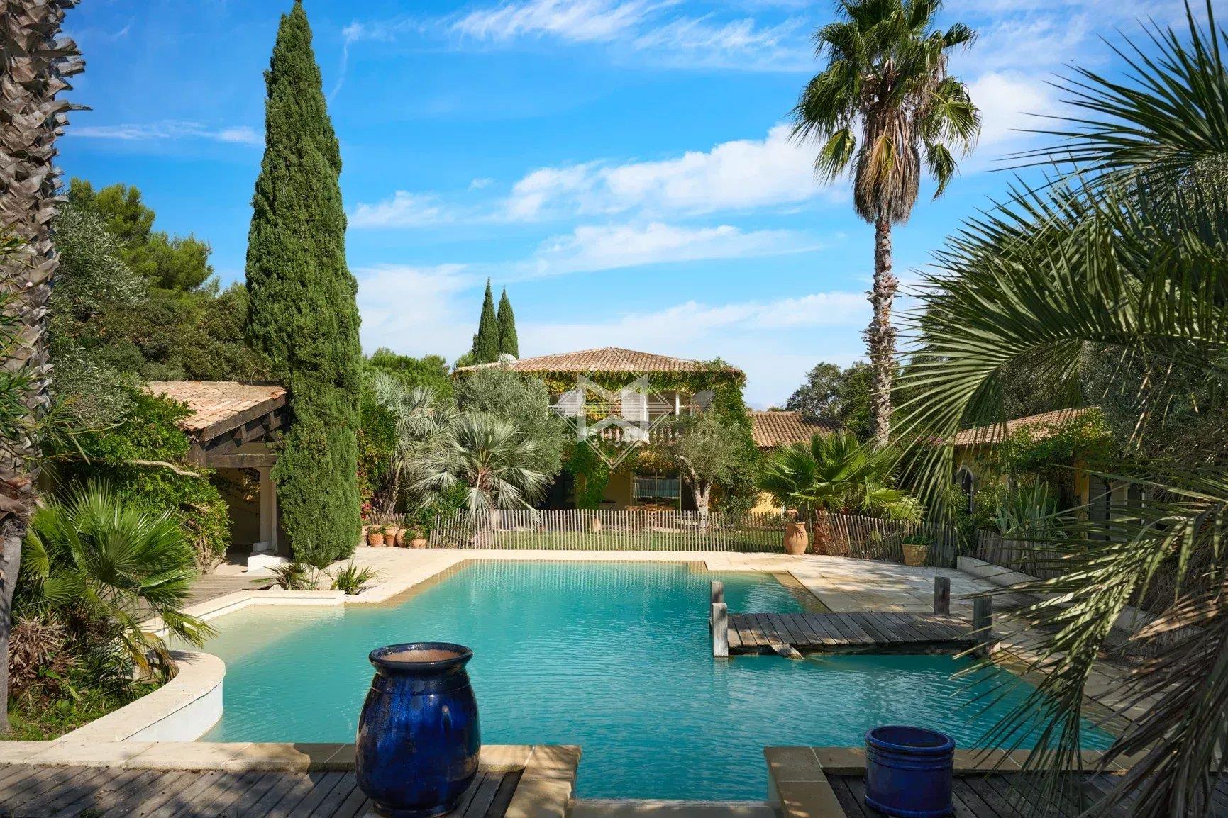 Maison à vendre, 482m², Bormes-les-Mimosas