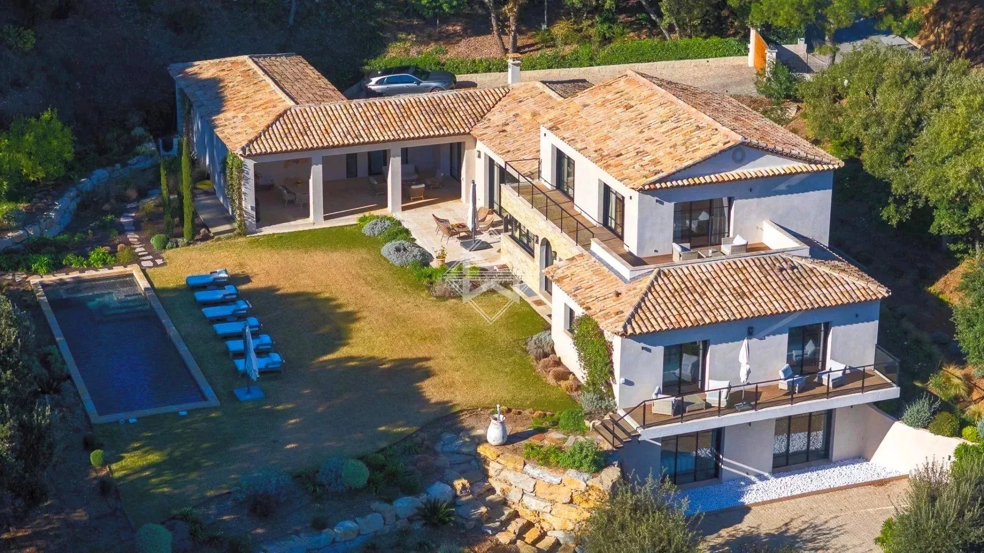 Maison à vendre, 352m², La Croix-Valmer