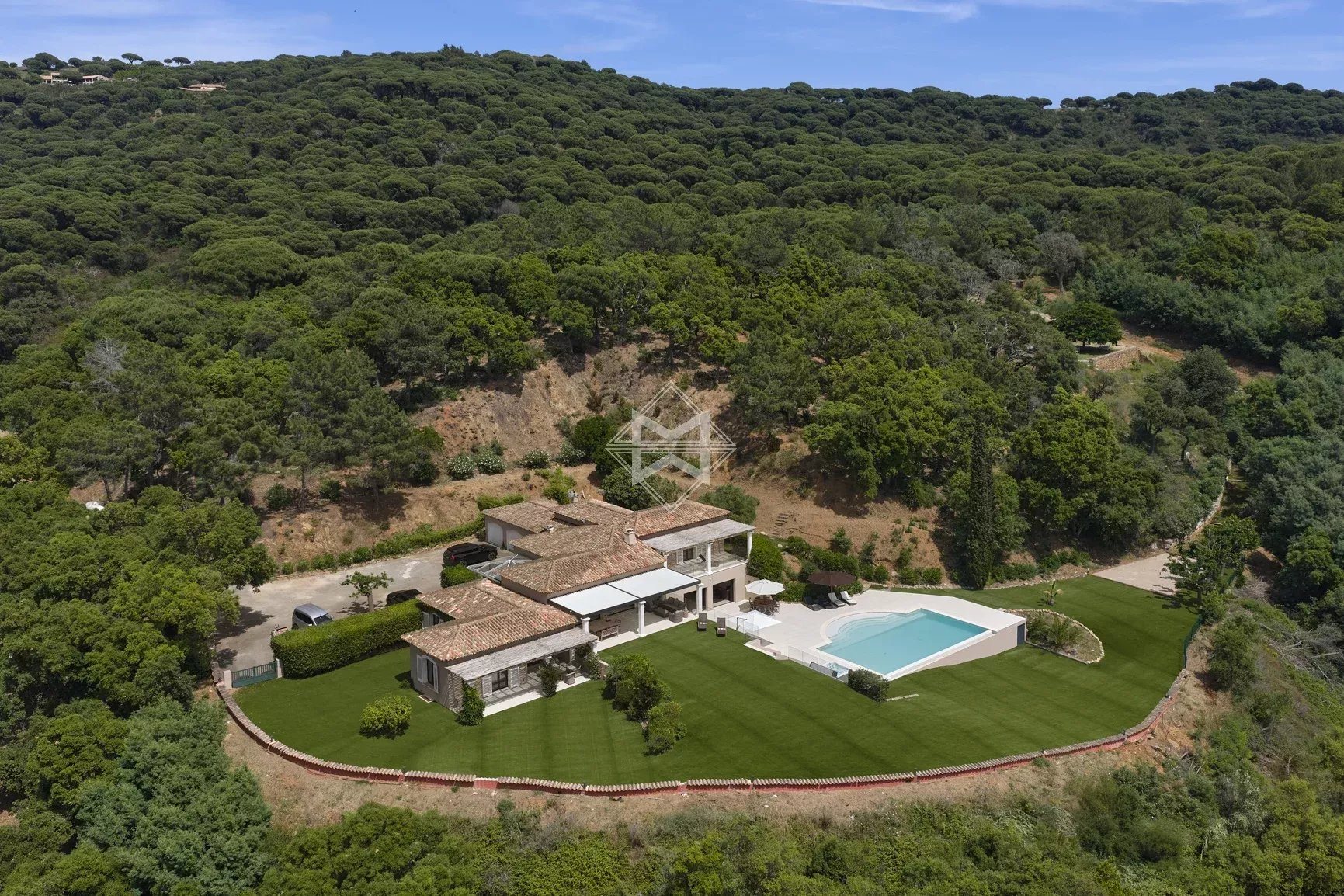 Maison à vendre, 370m², La Croix-Valmer