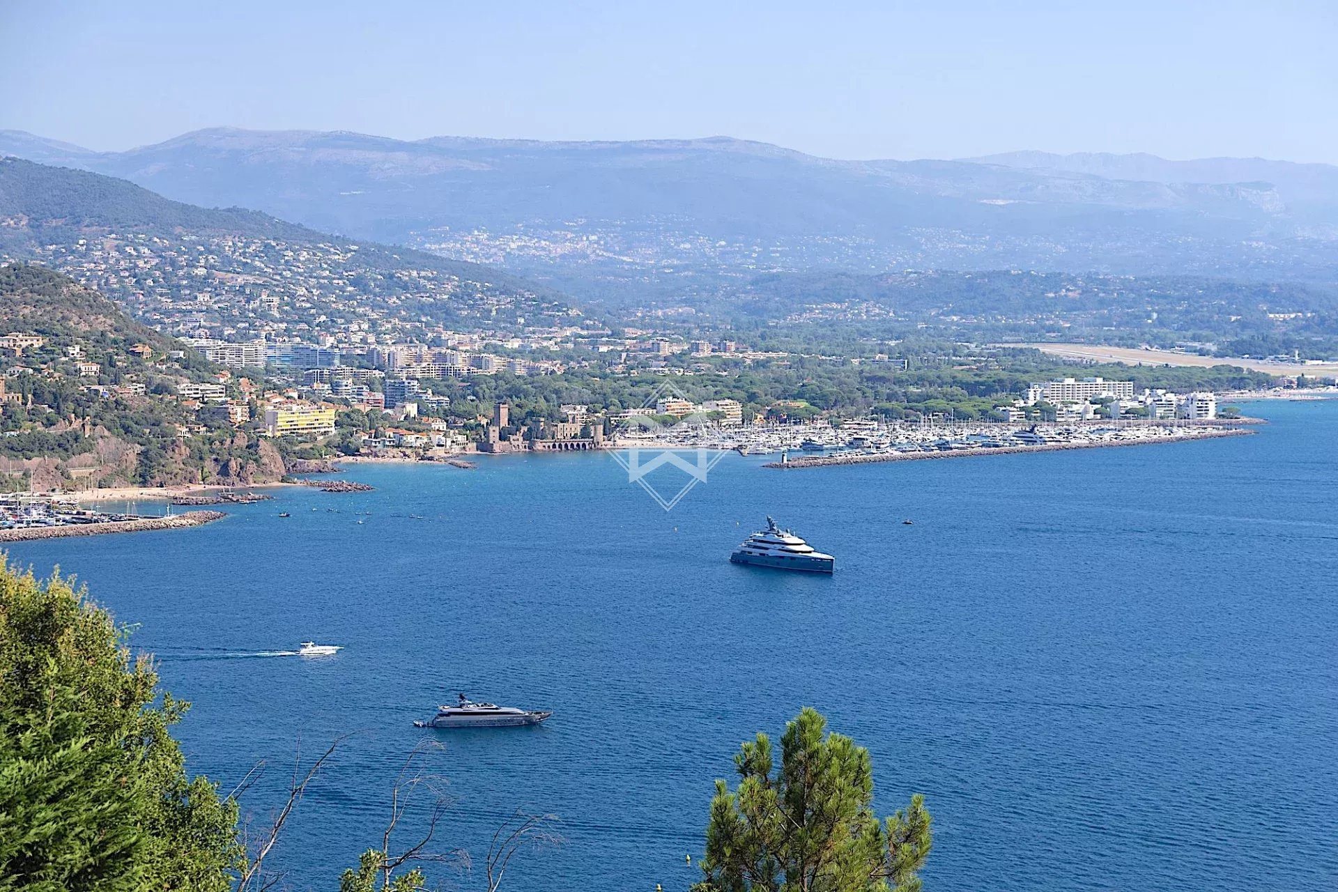 Maison à vendre, 322m², Théoule-sur-Mer