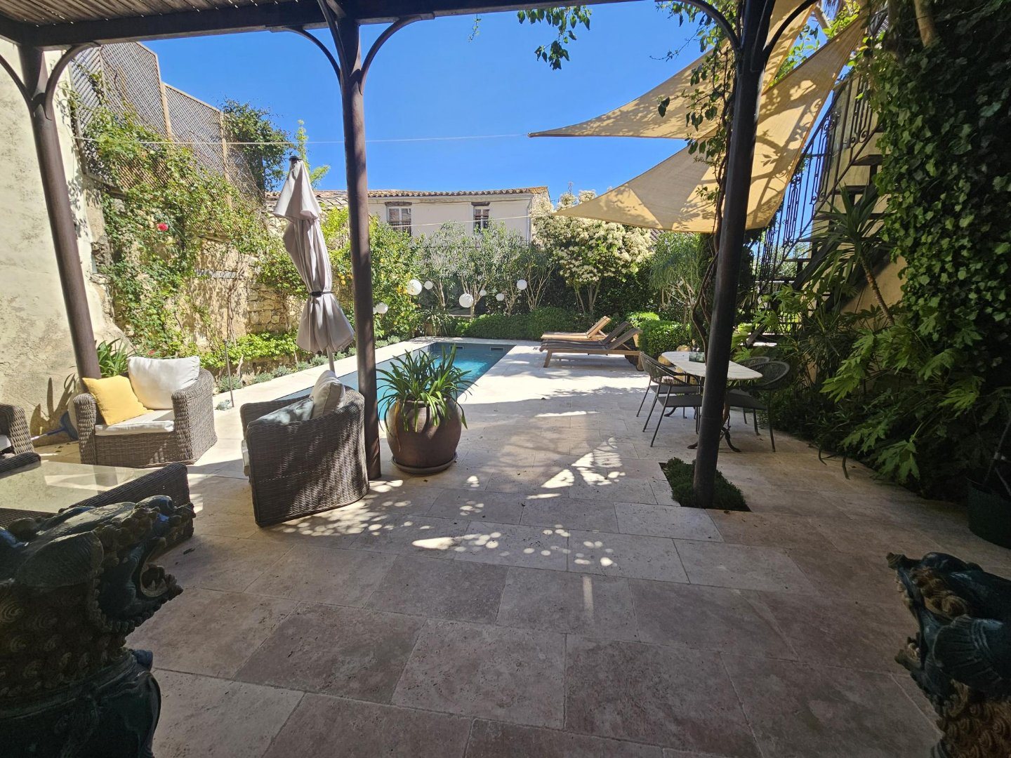 Maison à vendre, 320m², Saint-Pons-de-Mauchiens