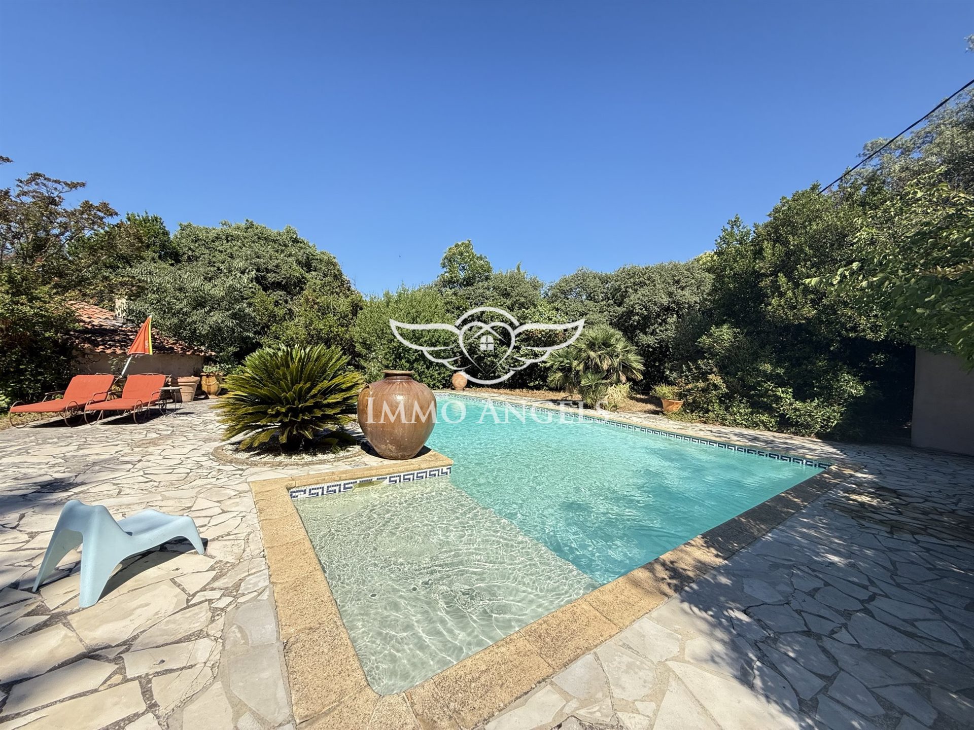 Maison à vendre, 220m², Nîmes