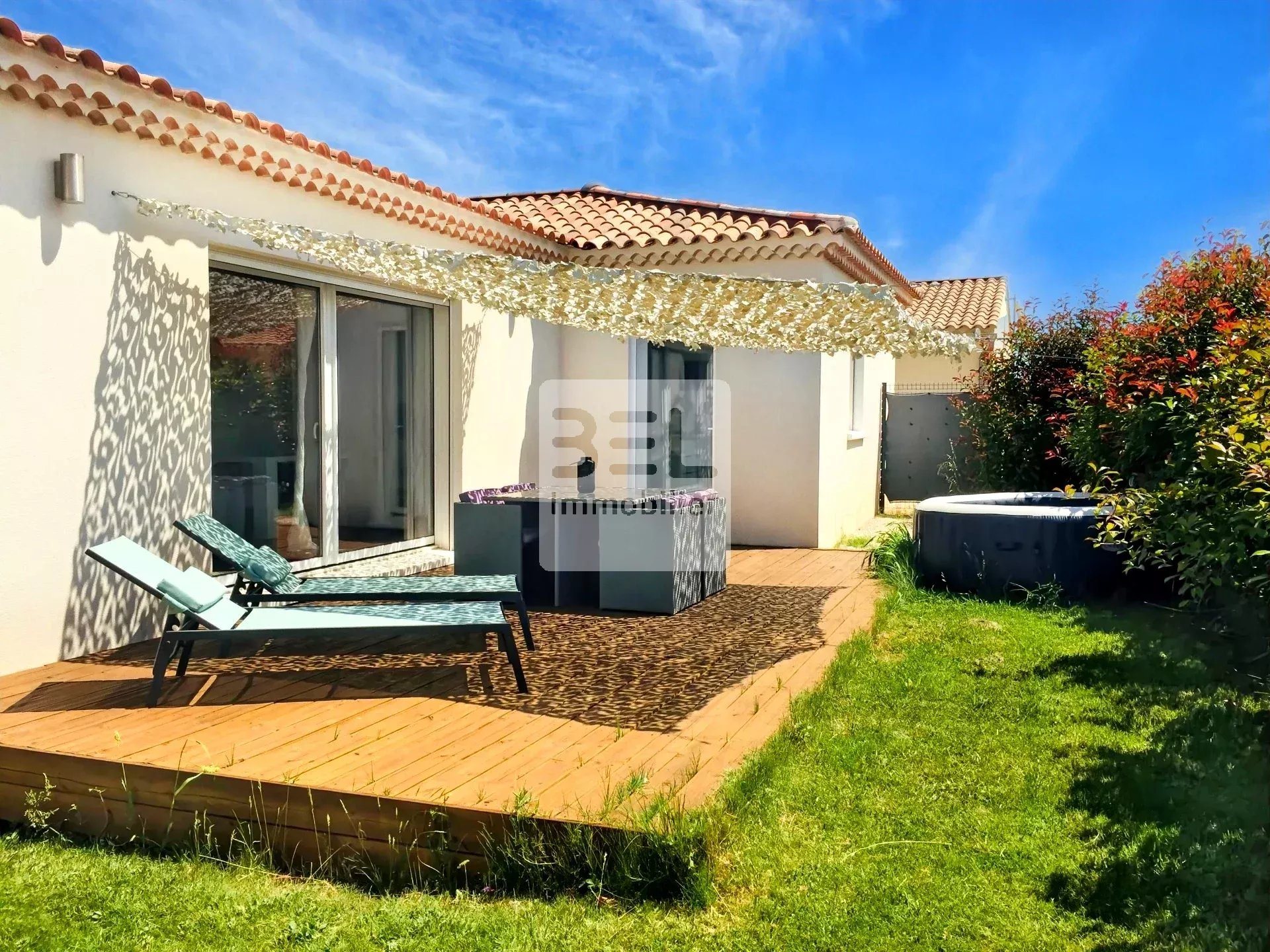 Maison à louer, 89m², Laudun-l'Ardoise