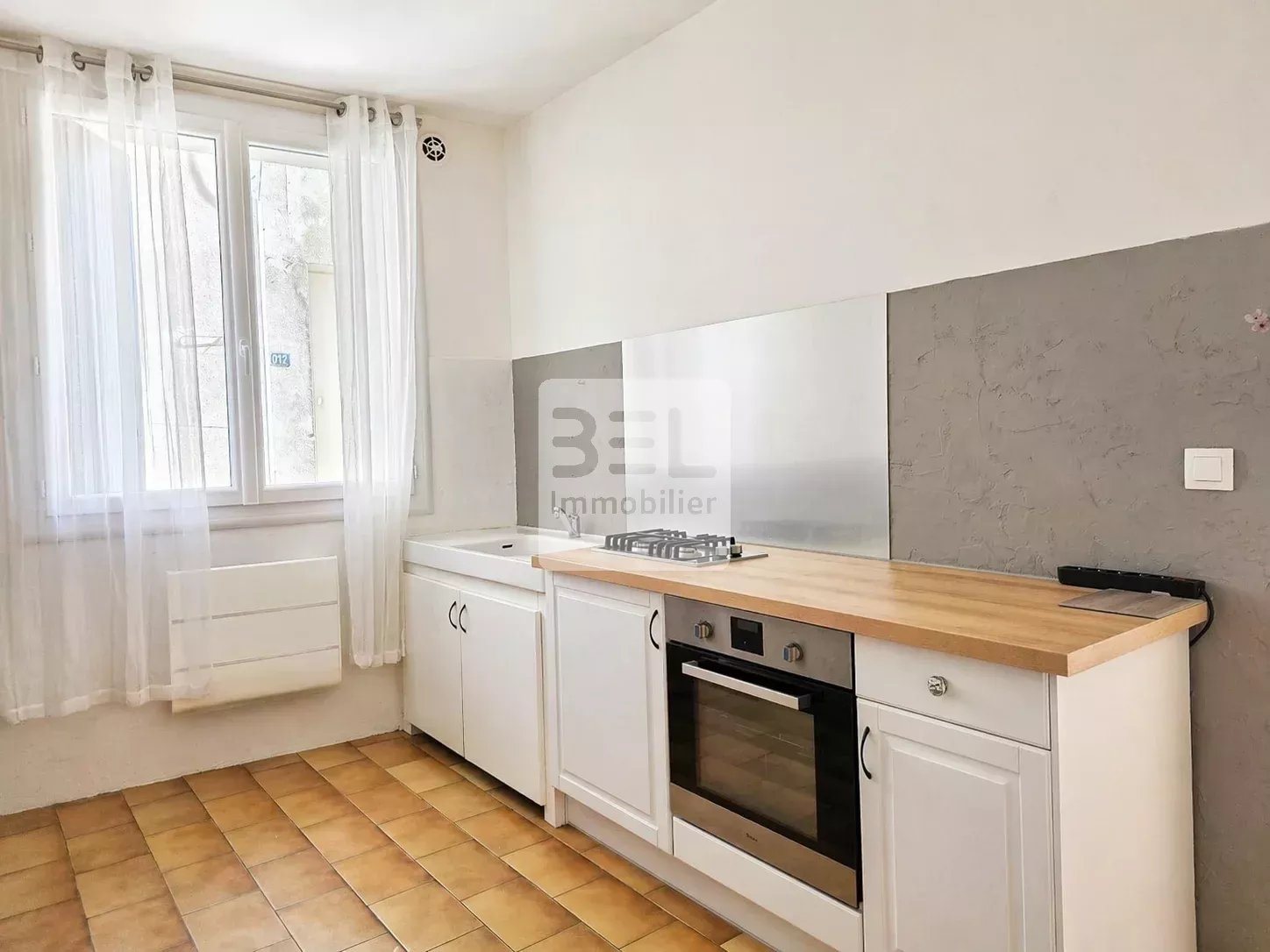 Maison à vendre, 74m², Laudun-l'Ardoise