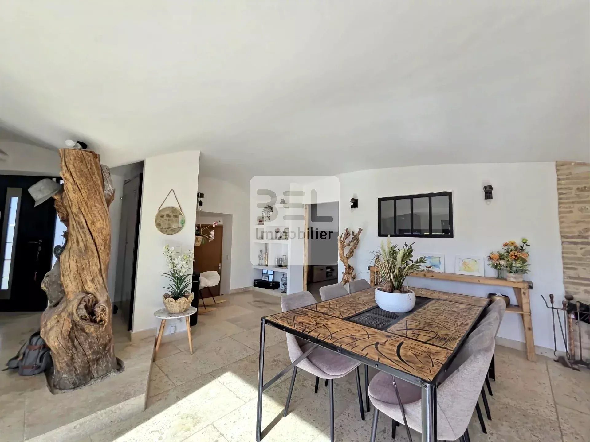 Maison à vendre, 218m², Saint-Restitut