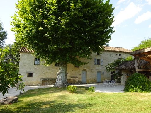 Maison 9 pièces 198 m² · à Castelnau-Montratier · 198 m² · 399 000 €