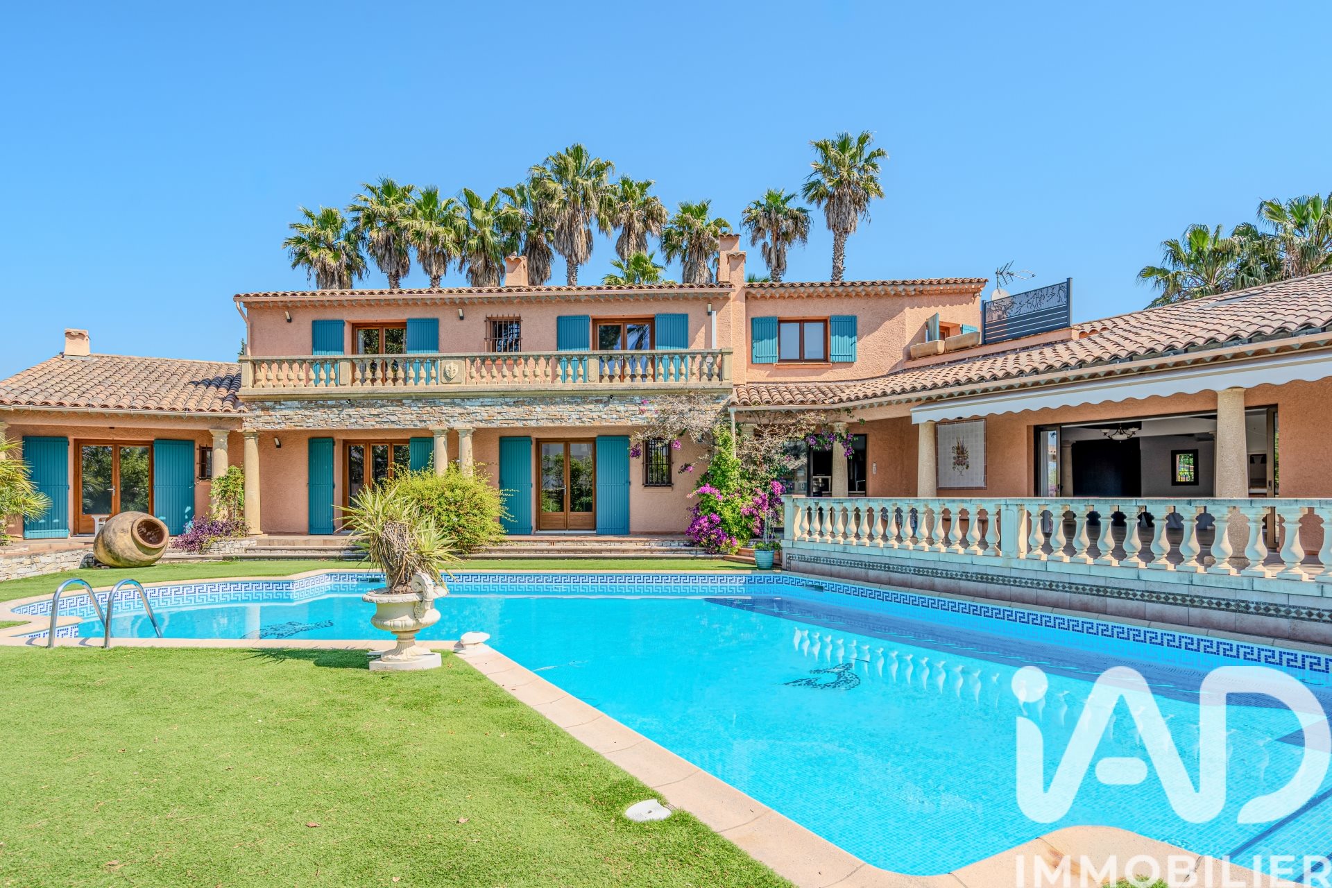 Maison à vendre, 420m², Puget-sur-Argens