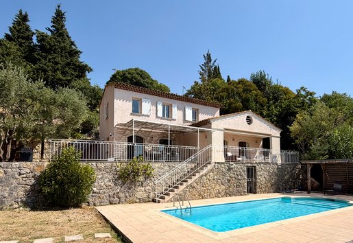 Maison 5 pièces 136 m² · à Montauroux · 136 m² · 850 000 €
