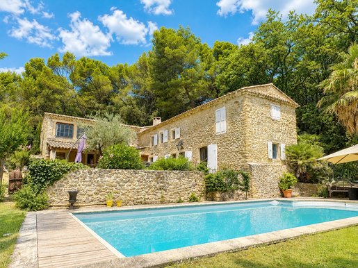 Maison 5 pièces 175 m² · à Grillon · 175 m² · 580 000 €