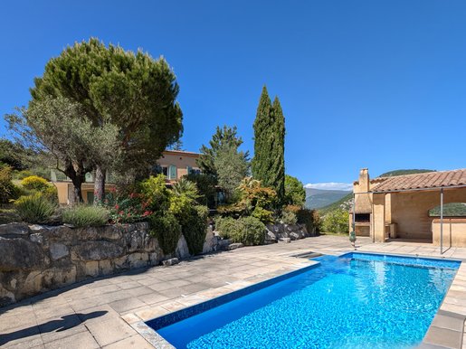 Maison 9 pièces 195 m² · à Condorcet · 195 m² · 465 000 €