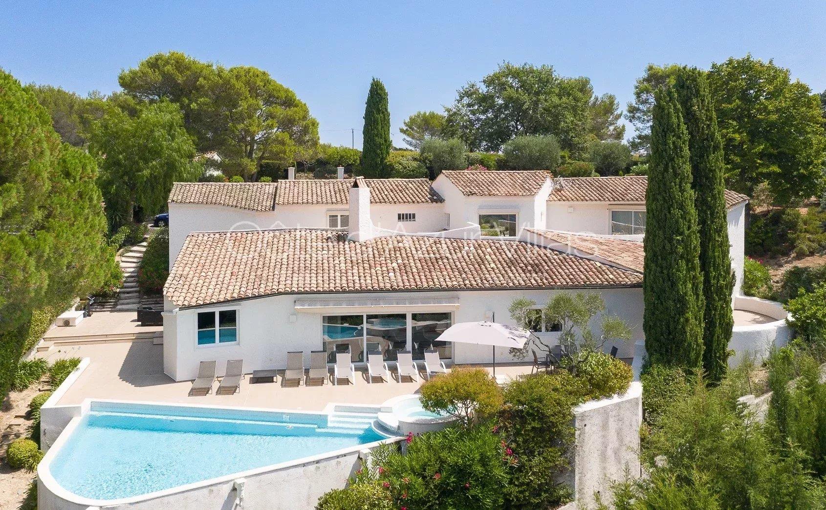 Maison à vendre, 590m², Mougins