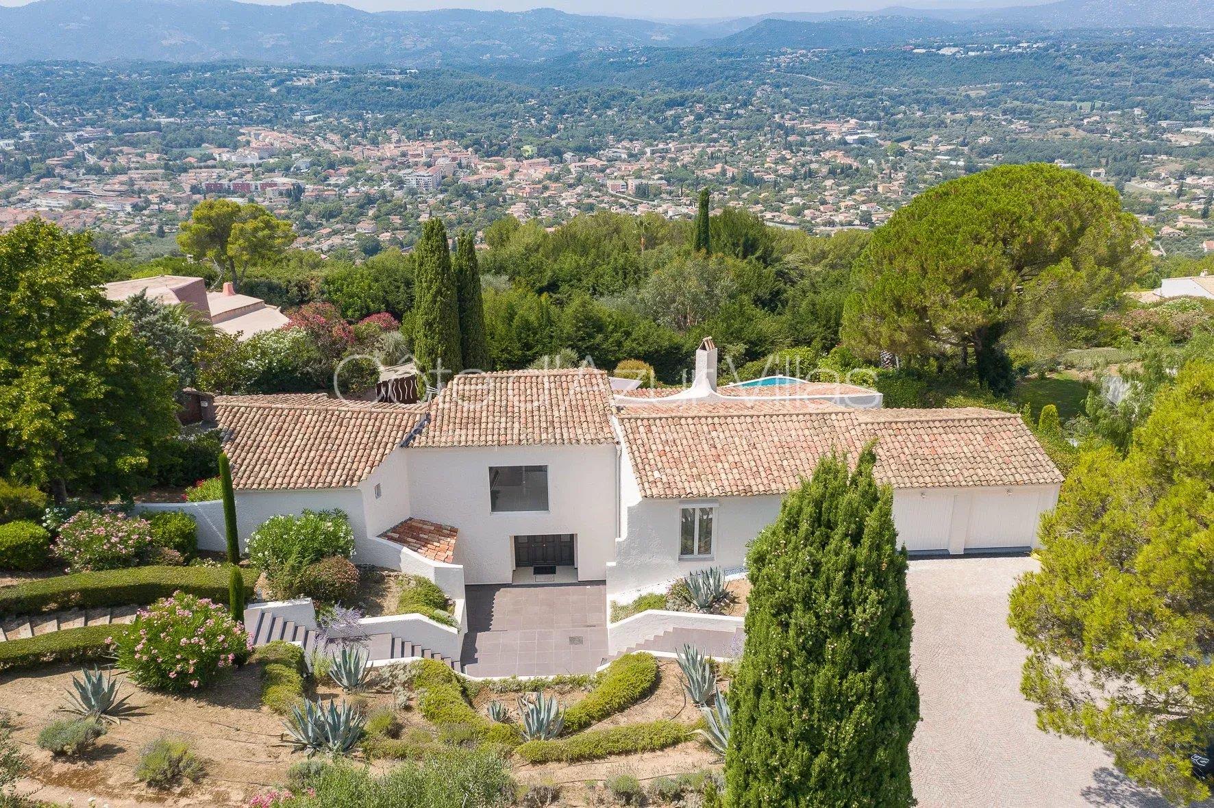 Maison à vendre, 590m², Mougins