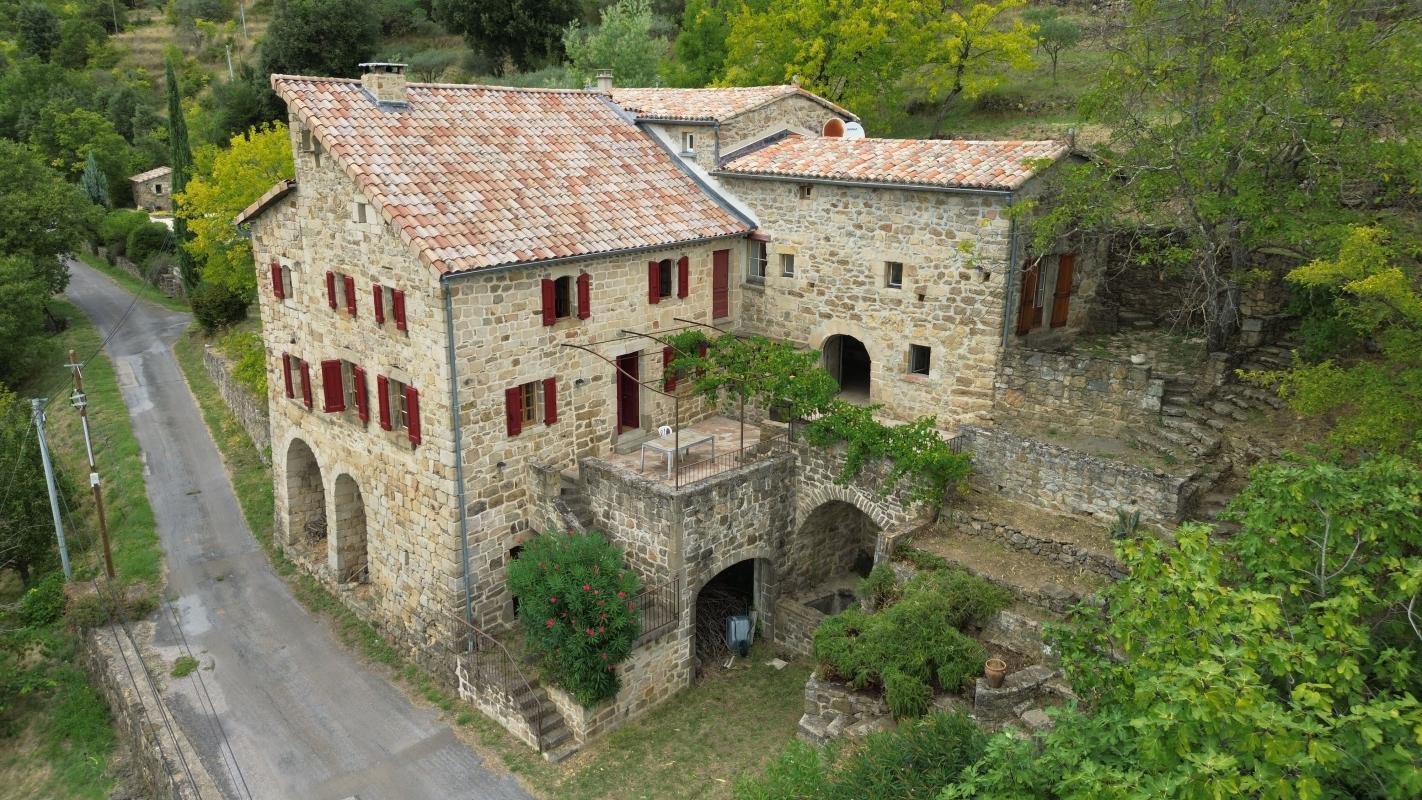 Maison à vendre, 235m², Saint-Pierre-Saint-Jean