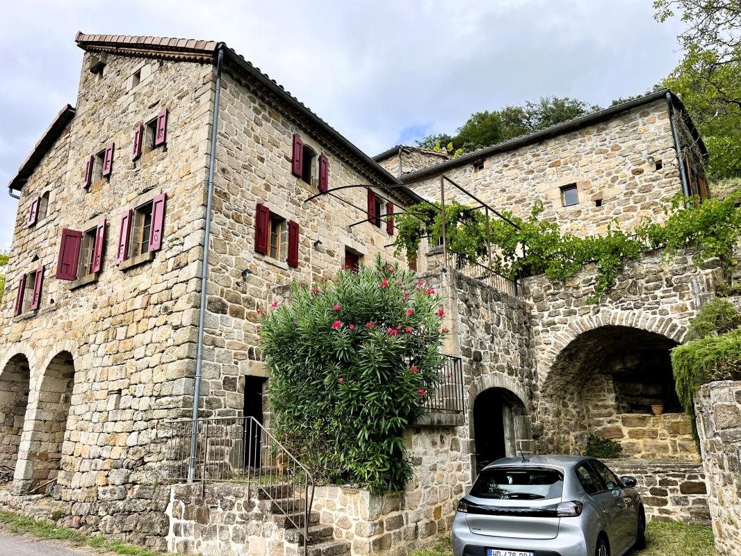Maison à vendre, 235m², Saint-Pierre-Saint-Jean