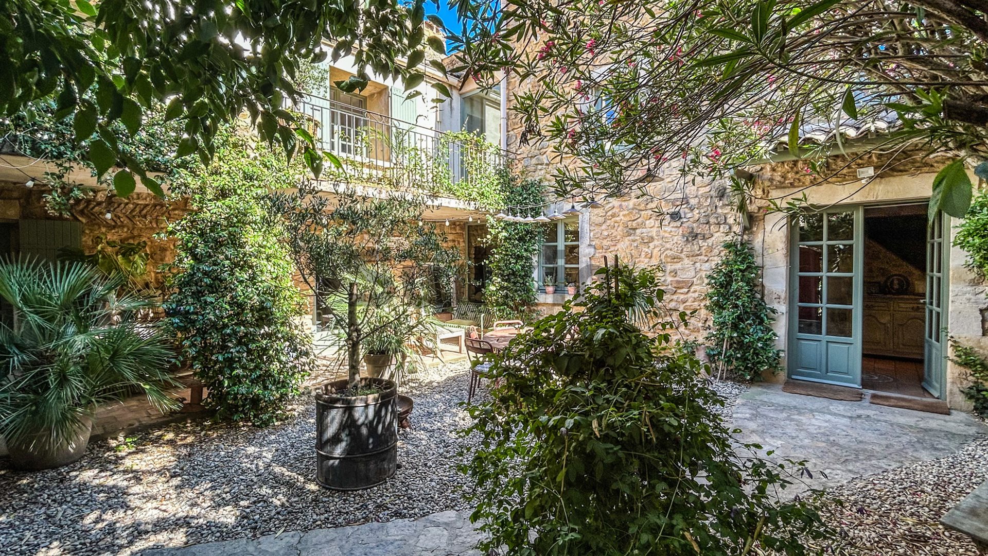 Maison à vendre, 250m², Vénéjan