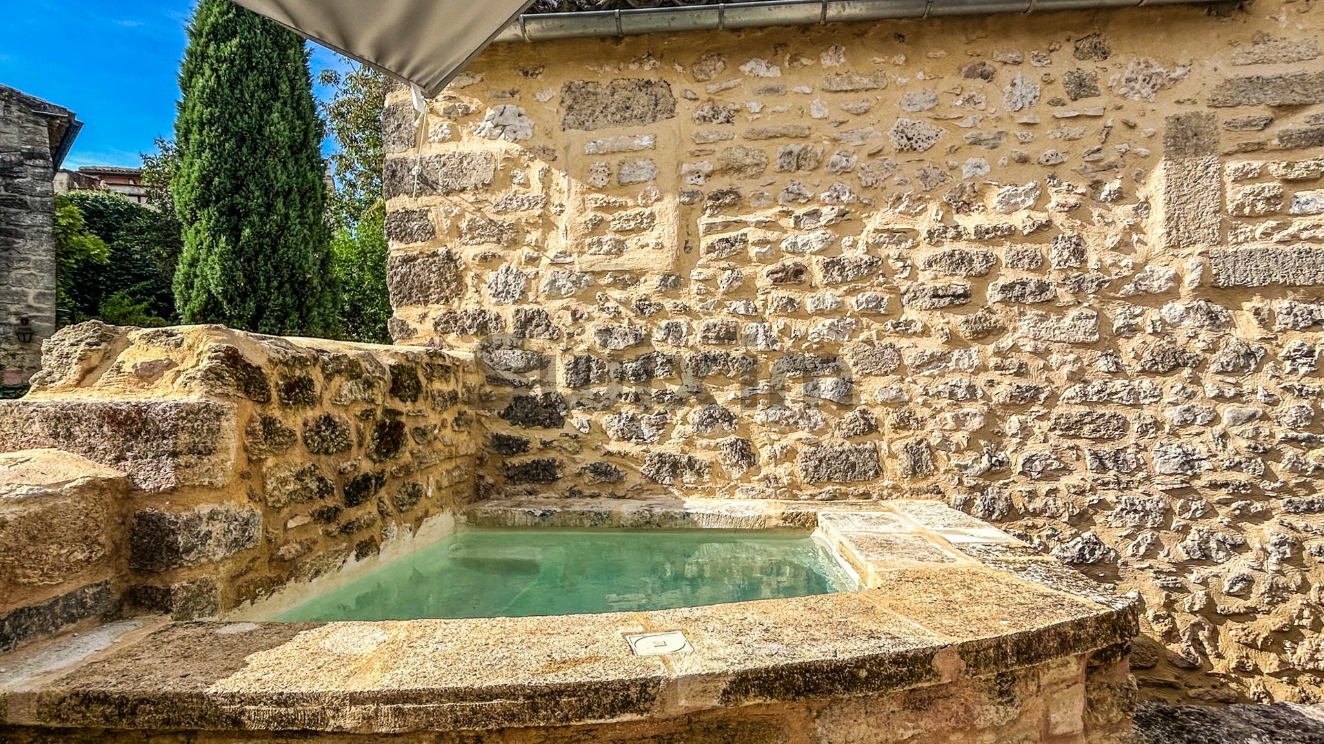 Maison à vendre, 95m², Saint-Siffret