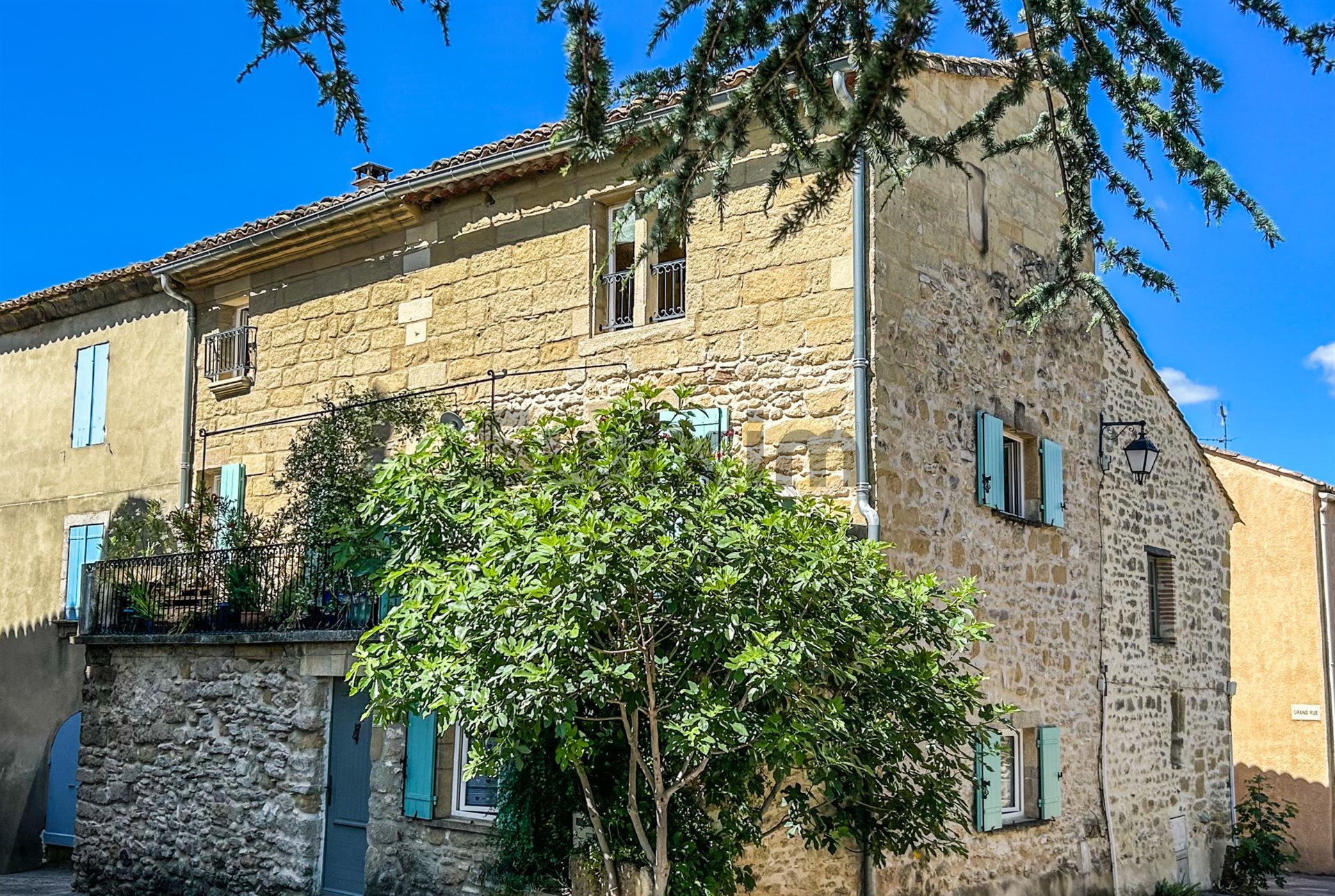 Maison à vendre, 106m², Uzès