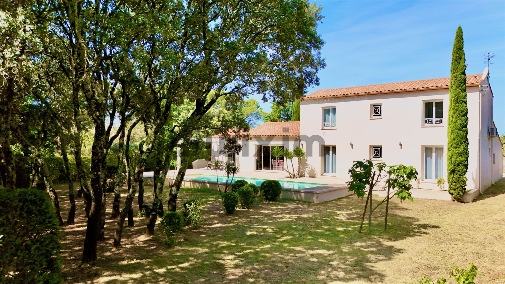 Maison à vendre, 211m², Nîmes