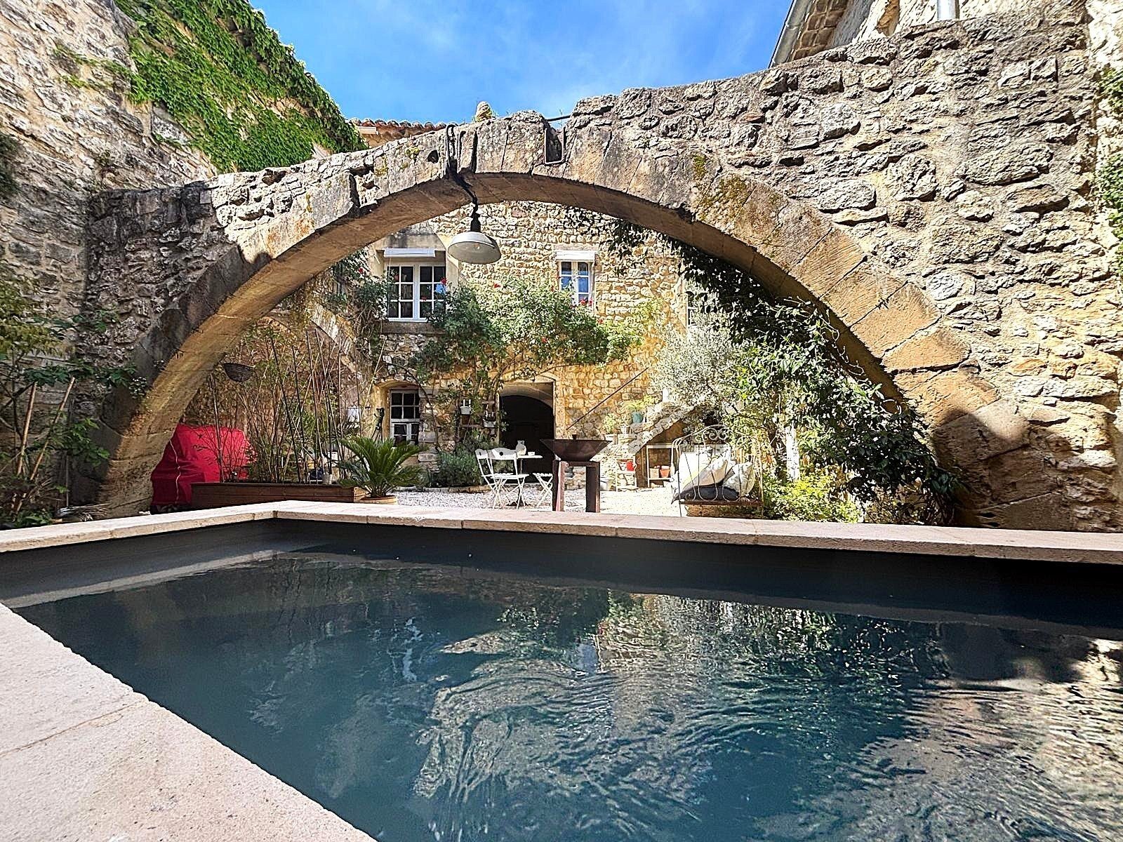 Maison à vendre, 165m², Uzès
