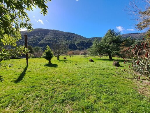 Maison 16 pièces 214 m² · à Saint-Florent-sur-Auzonnet · 214 m² · 339 000 €