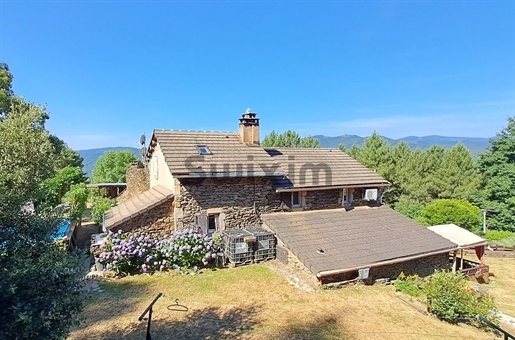 Maison 7 pièces 127 m² · à Génolhac · 127 m² · 380 000 €