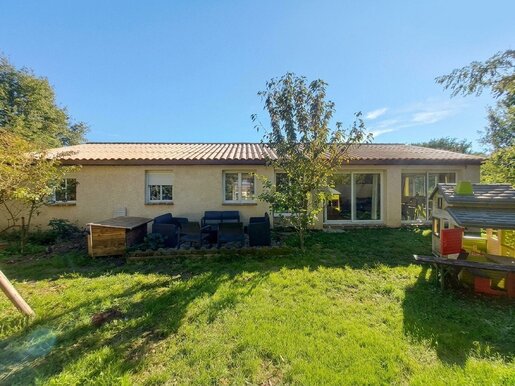 Maison 6 pièces 121 m² · à Concoules · 121 m² · 210 000 €