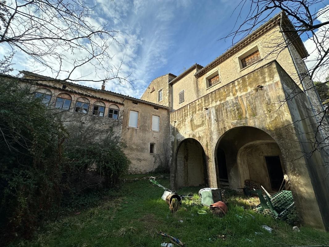 Maison à vendre, 267m², Vallon-Pont-d'Arc