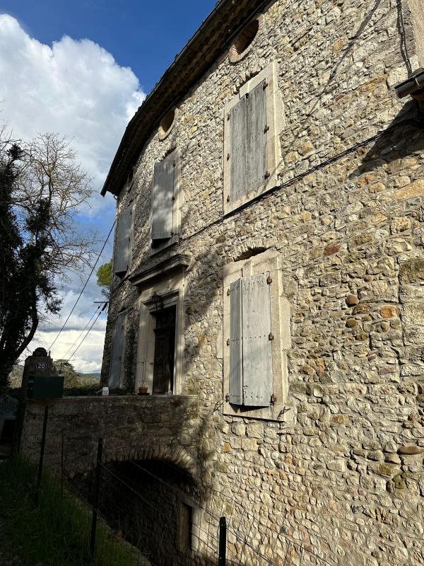 Maison à vendre, 267m², Vallon-Pont-d'Arc