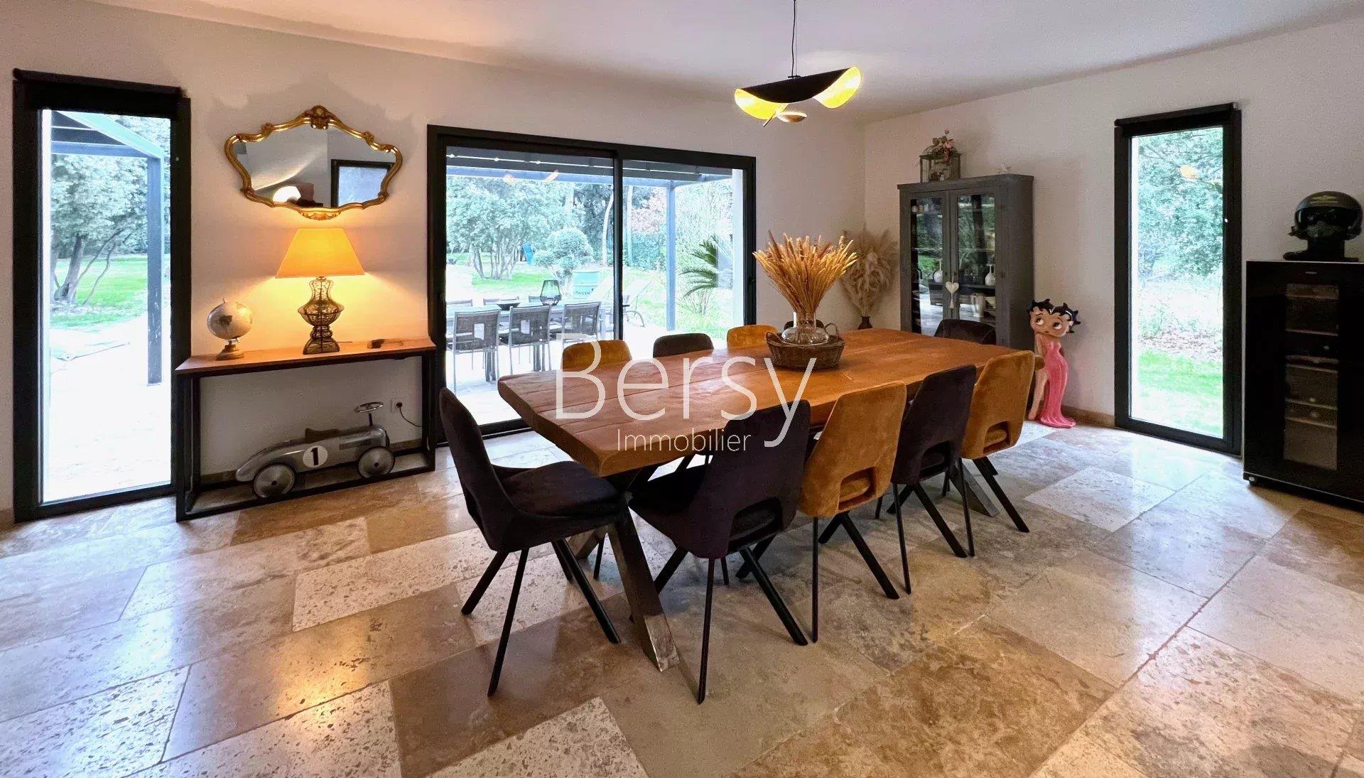Maison à vendre, 205m², Bédoin