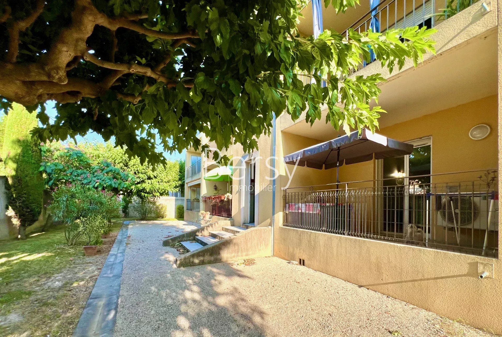 Appartement à vendre, 45m², Pernes-les-Fontaines