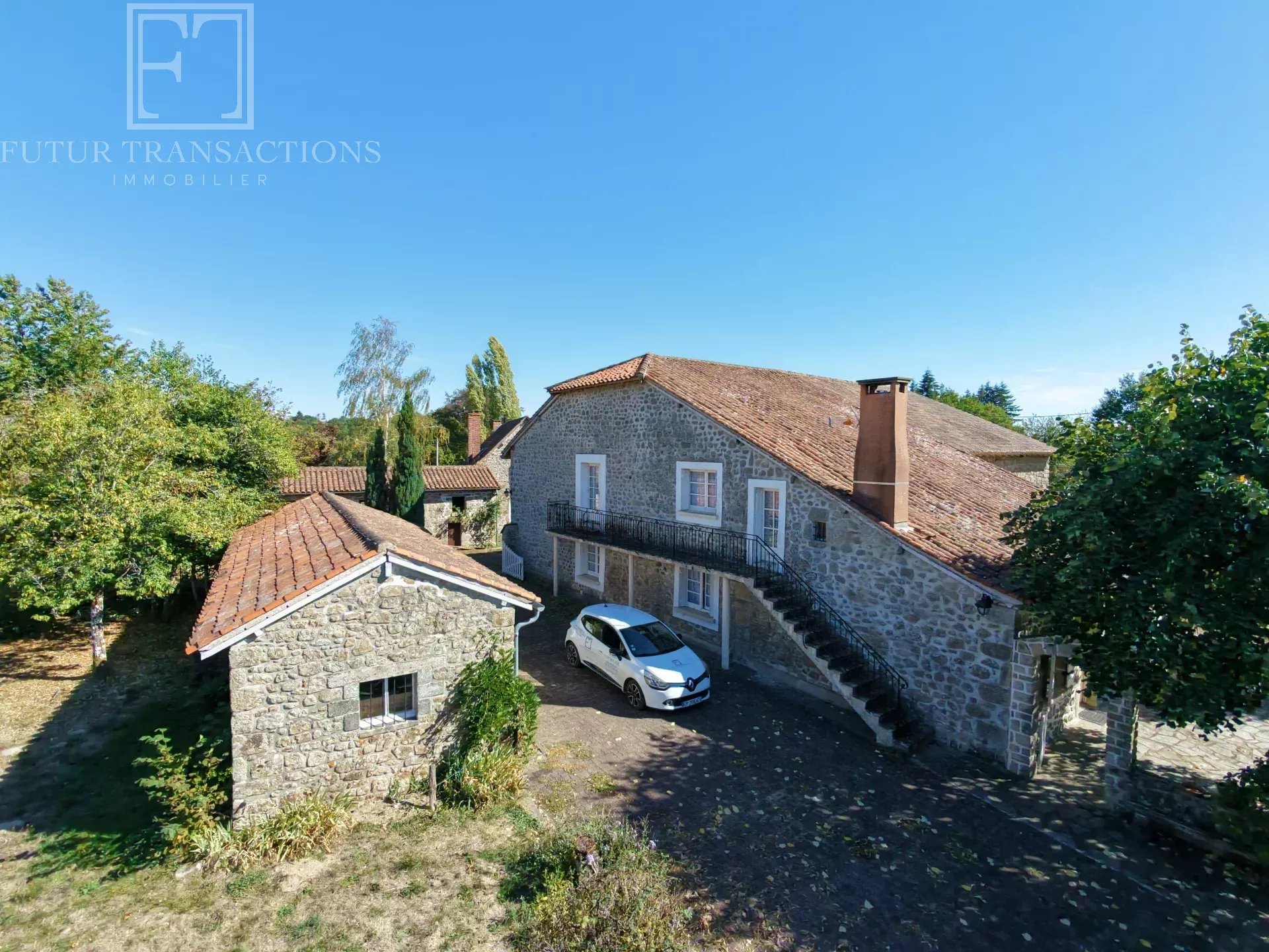 Maison à vendre, 97m², Saint-Saud-Lacoussière