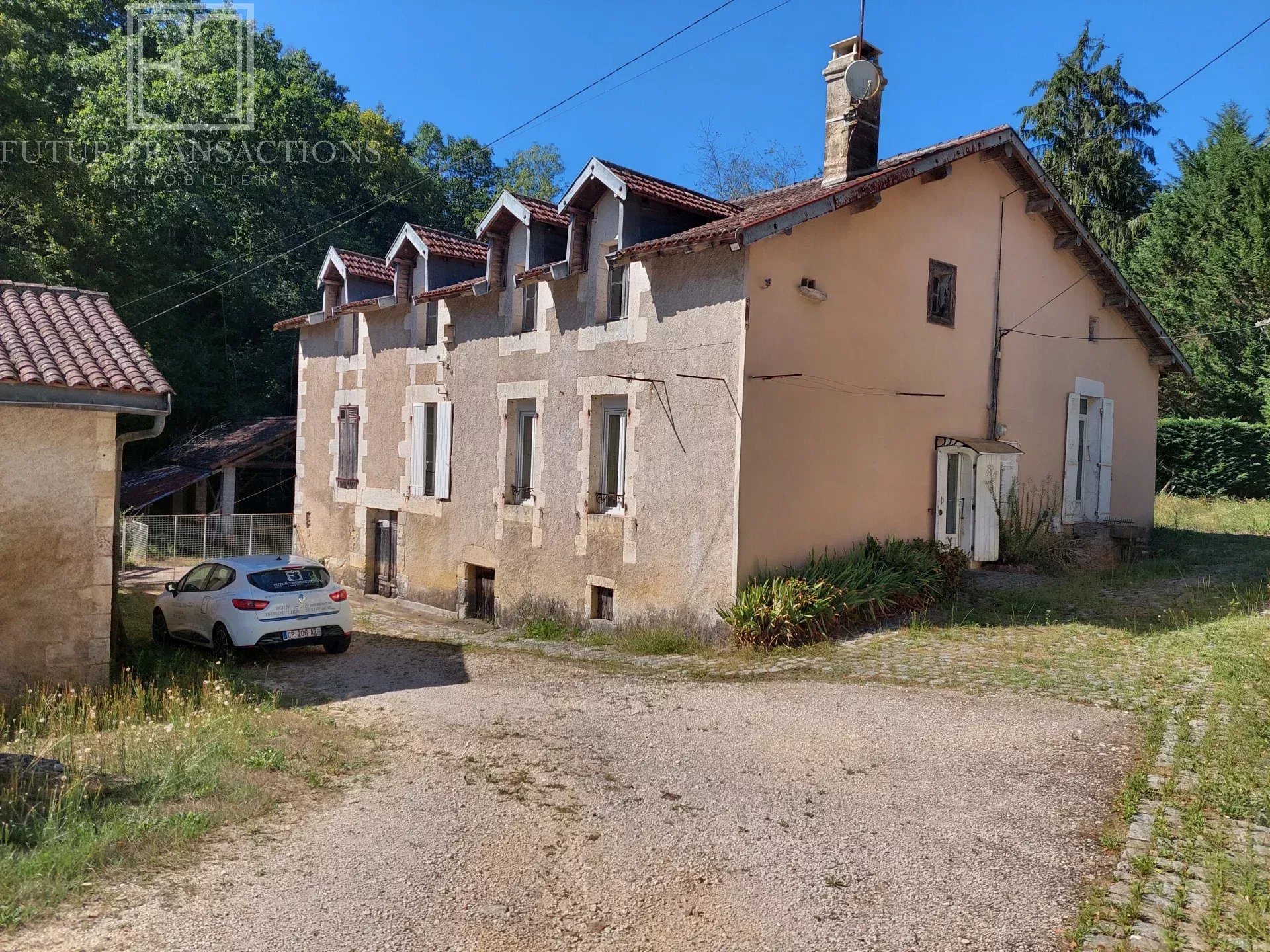 Maison à vendre, 90m², Saint-Martial-de-Valette