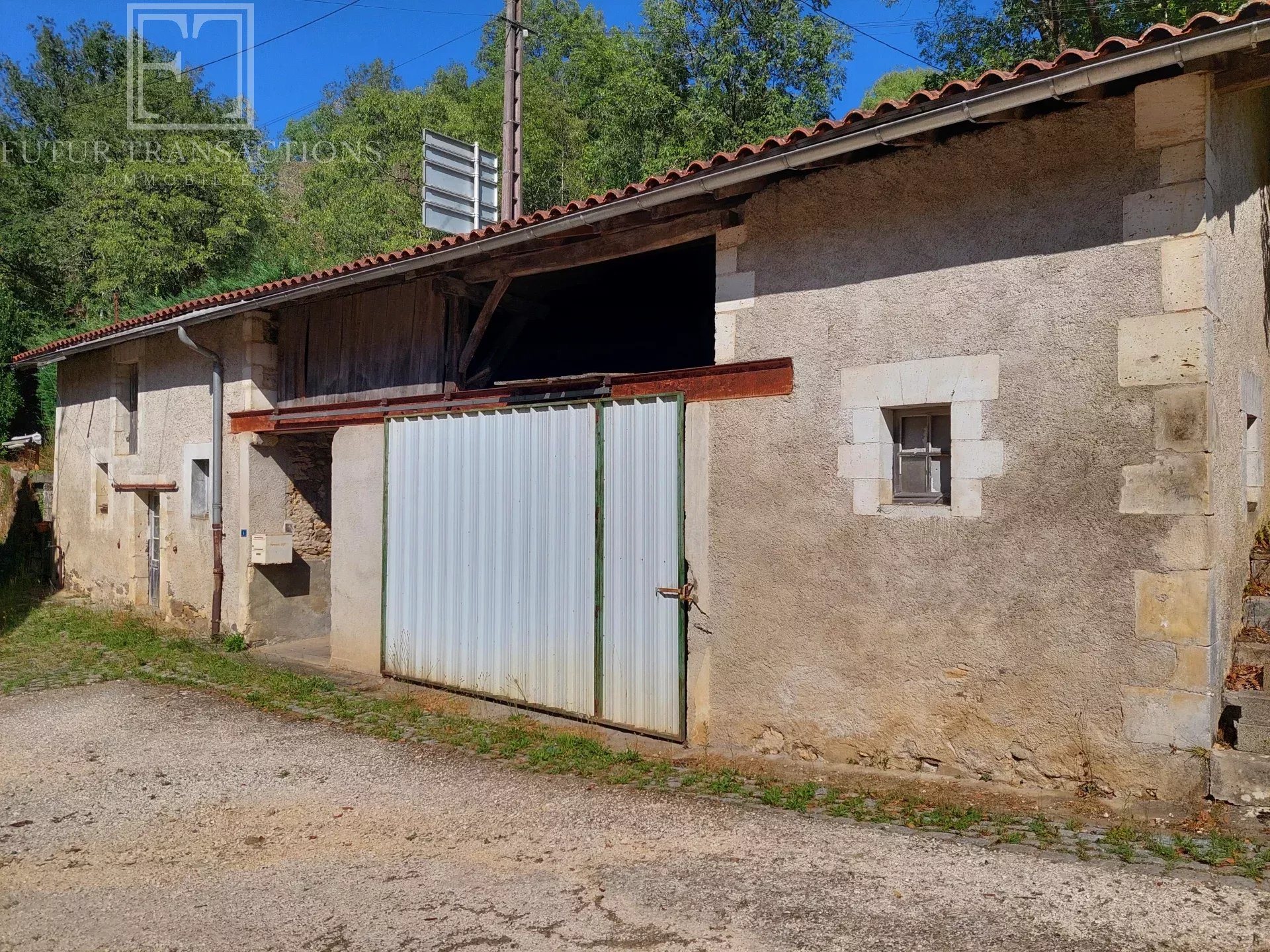 Maison à vendre, 90m², Saint-Martial-de-Valette