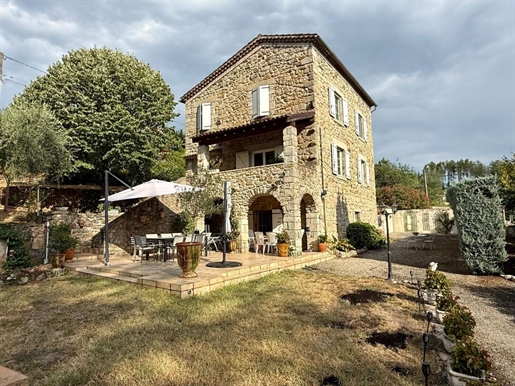 Maison 4 pièces 132 m² · à Joyeuse · 132 m² · 357 000 €