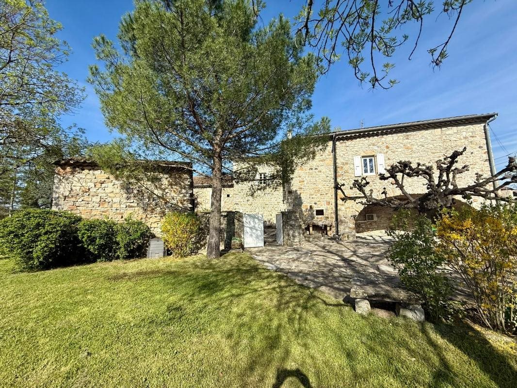 Maison à vendre, 468m², Lablachère