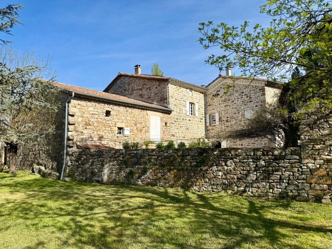 Maison à vendre, 468m², Lablachère