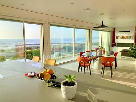 Maison 7 pièces 232 m² · à Ploemeur · 232 m² · 1 599 000 €